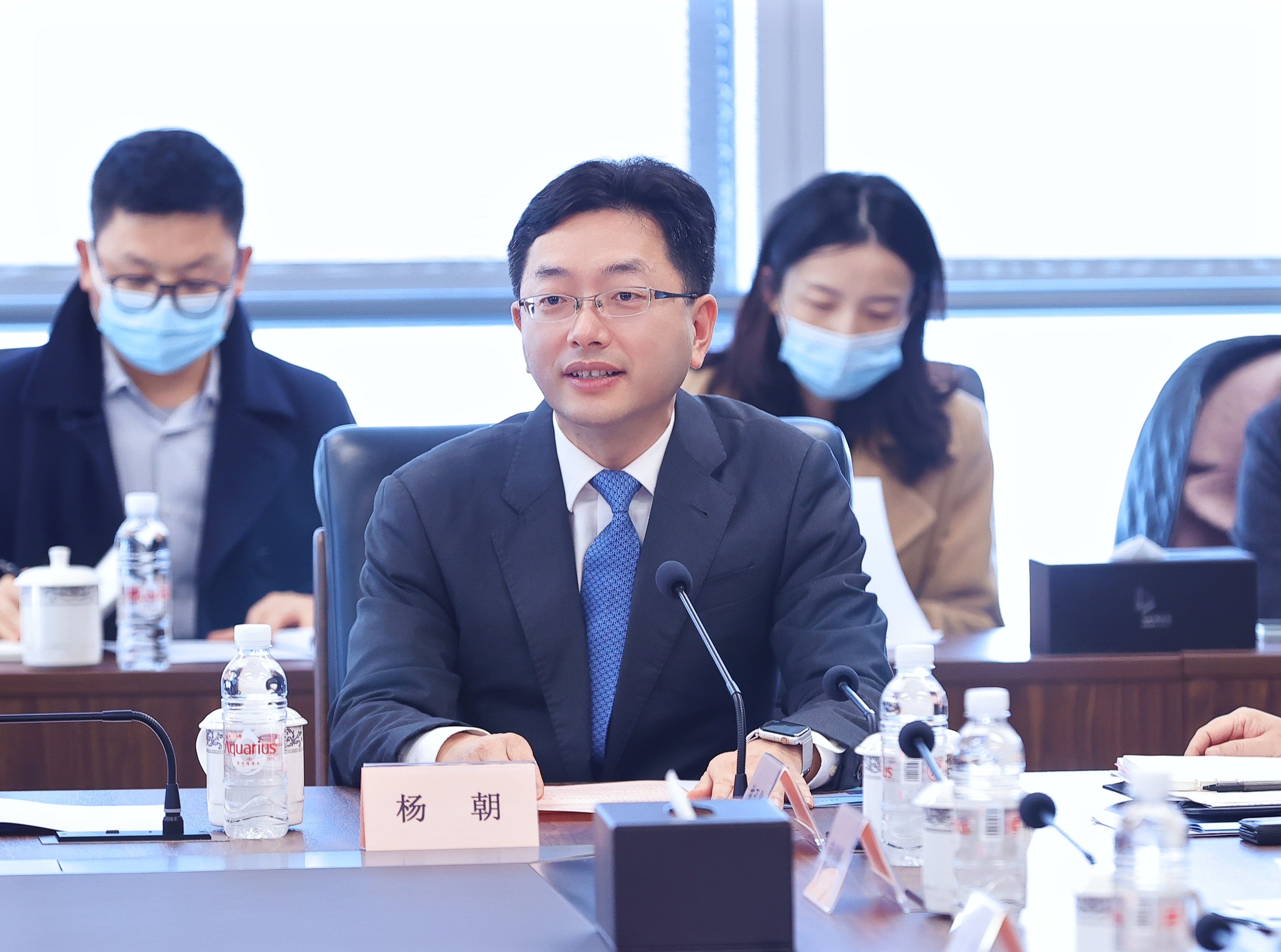 杨朝.jpg