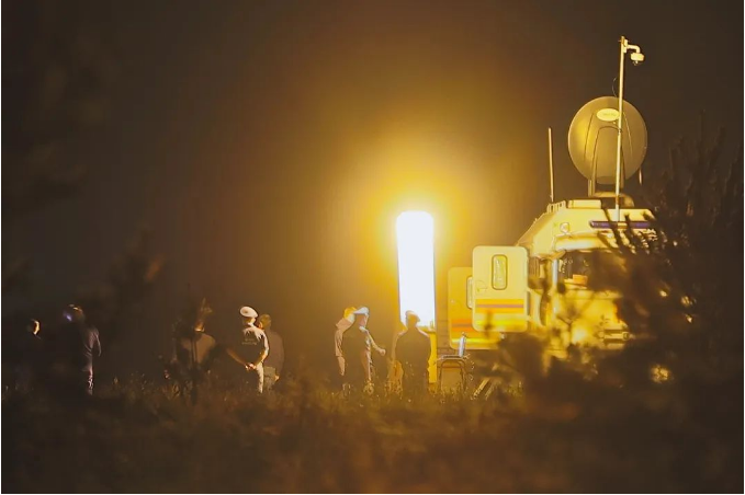 2023-08-27_22-27-05.png 2023-08-27_22-27-05.png