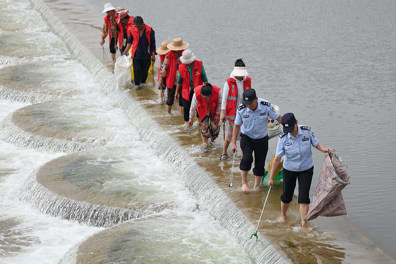 c7b58ccf3db9470dbb34136aeec5a60c.jpg c7b58ccf3db9470dbb34136aeec5a60c.jpg