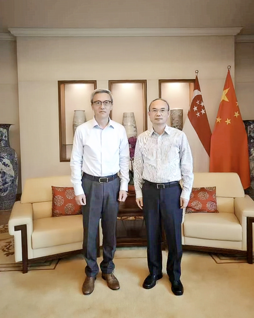 使馆会见大使_副本.jpg 使馆会见大使_副本.jpg