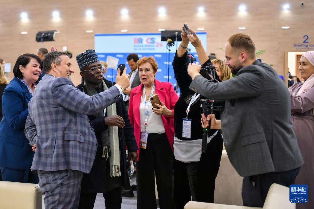 xmfzhxgvlk0adwhmmrn5jvxf_m.jpg xmfzhxgvlk0adwhmmrn5jvxf_m.jpg