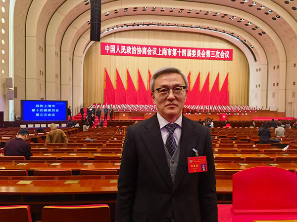 陈晓东.jpg